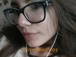 Alice_Woolfy_05