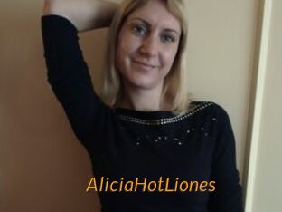 AliciaHotLiones