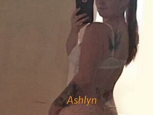 Ashlyn_