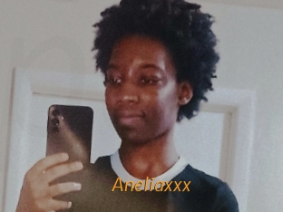 Aneliaxxx