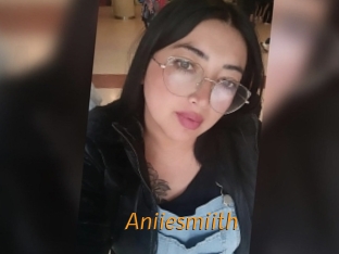 Aniiesmiith