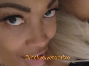 Blackvelvetdollxo