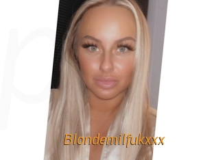 Blondemilfukxxx