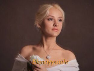 Blondyysmile