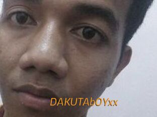 DAKUTAbOYxx