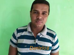 Daniel08