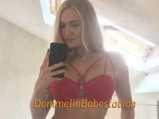 DommeliaBabestation