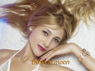 Daniela_moon