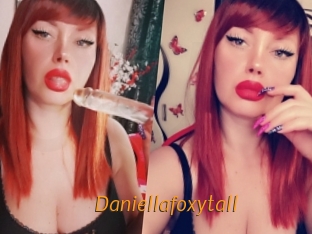 Daniellafoxytall