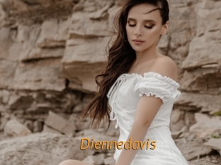 Diennedavis