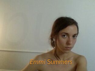 Emmi_Summers