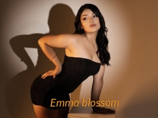 Emma_blossom