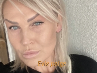 Evie_paige