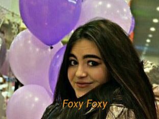 Foxy_Foxy