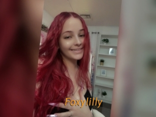 Foxylilly