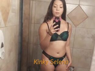 Kinky_Selena