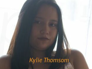 Kylie_Thomsom