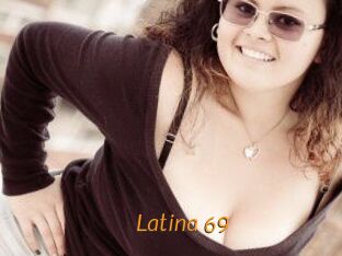 Latina_69