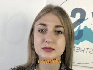 LauraDzi