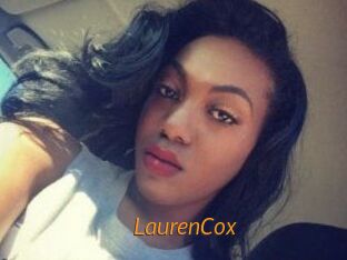 Lauren_Cox