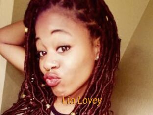 Lia_Lovey