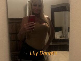 Lily_Daniels
