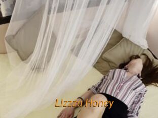 Lizzza_Honey