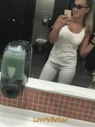 LovelyBellaa Porn University