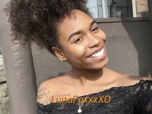 LunaFoxxxXO