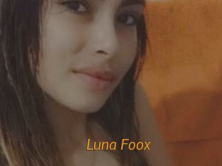 Luna_Foox
