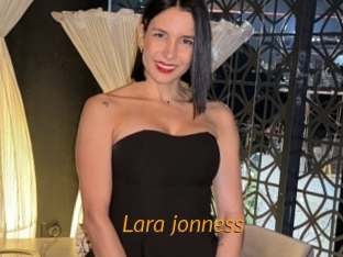 Lara_jonness