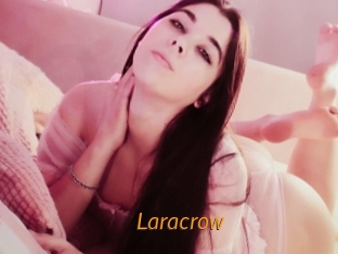Laracrow