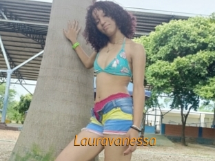 Lauravanessa
