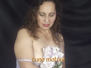 Luna_mature