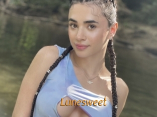 Lunesweet