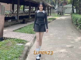 Lunox23