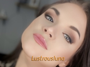 Lustrousluna