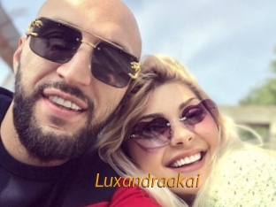Luxandraakai