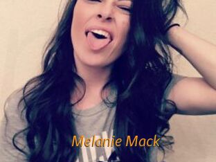 Melanie_Mack
