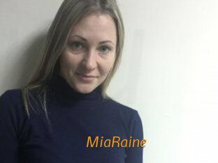 Mia_Raine