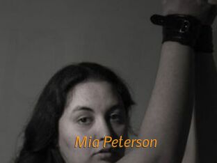 Mia_Peterson