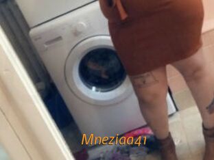 Mneziaa41