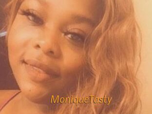 MoniqueTasty