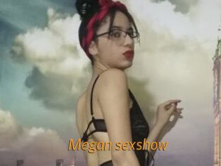 Megan_sexshow