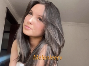 Melanieeev