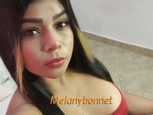 Melanybonnet
