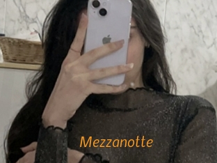 Mezzanotte