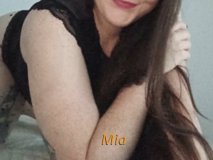Mia