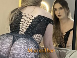 Miacarlthon