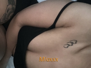 Miaxxx